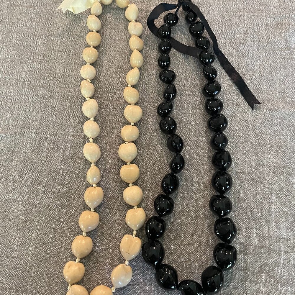 Kukui Nut Lei Black & Cream Beaded Necklace Hawaiian Graduation Wedding Luau 17"